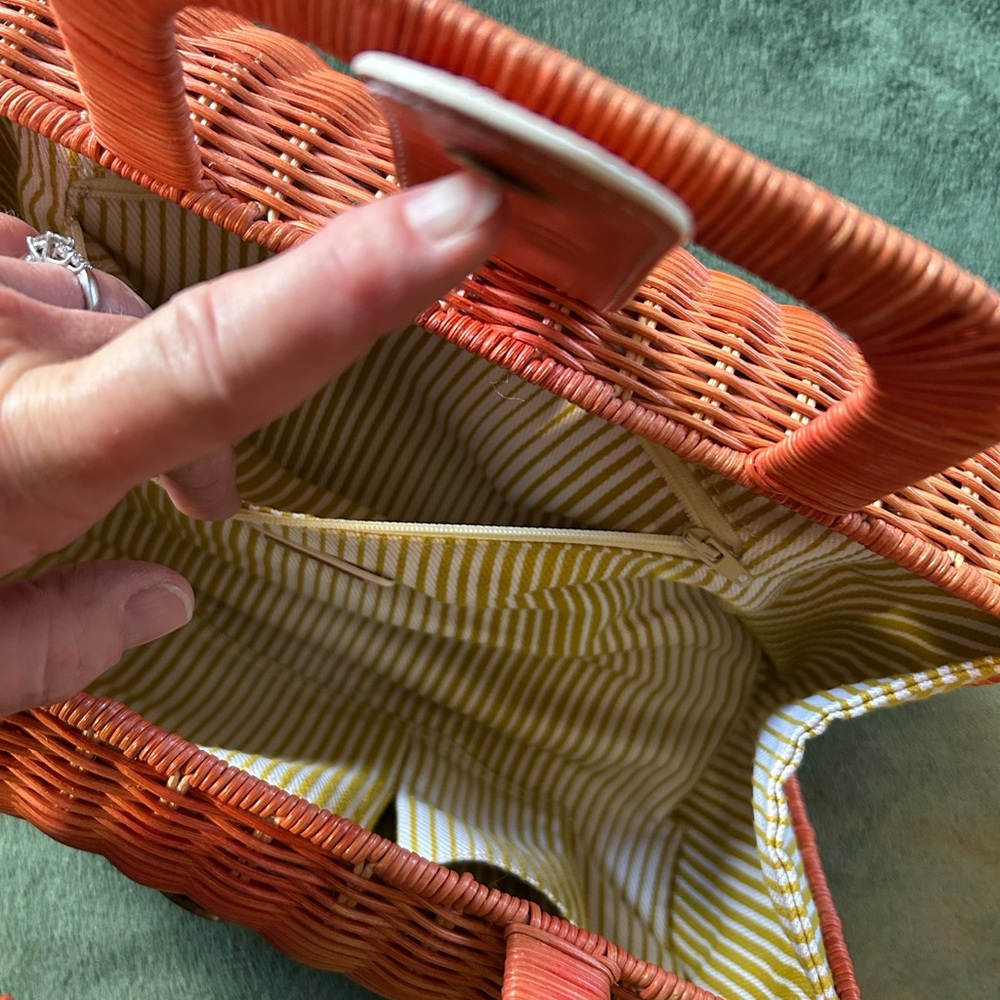 Maxx New York Orange Woven Barrel Clutch - Picture 9 of 13